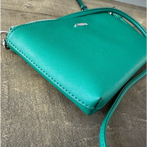 Calvin Klein crossbody purse - Picture 6 of 13